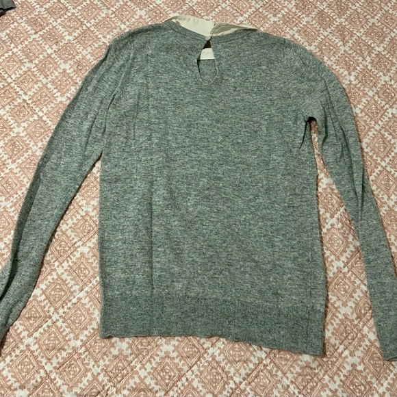 Loft Sweater Women’s X-Small Too Gray with Jeweled Collar Academia Winter - Picture 3 of 6